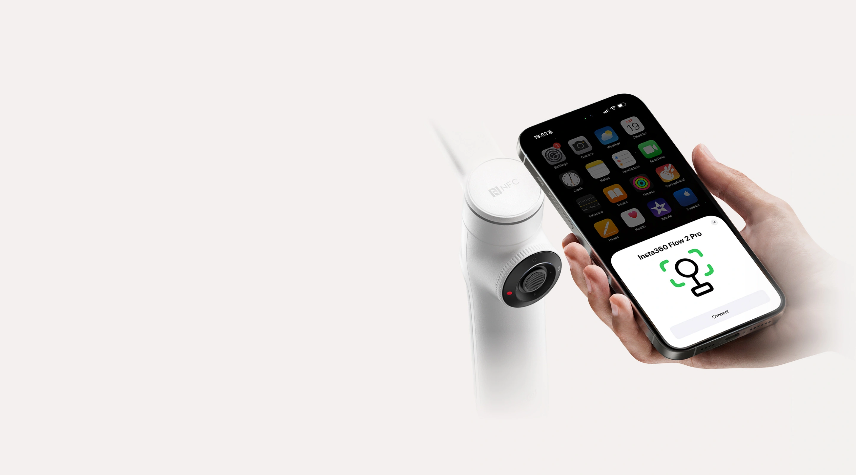 Insta360 Flow 2 Pro AI Tracker Bundle/ Summit White